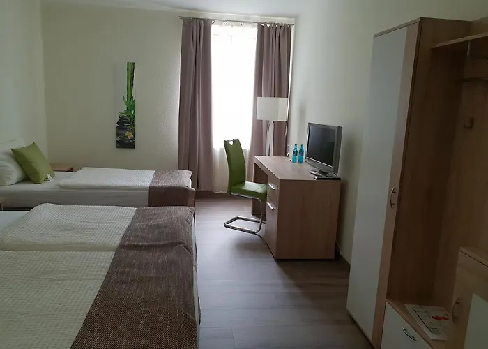 Hof Muensterland 호텔 *